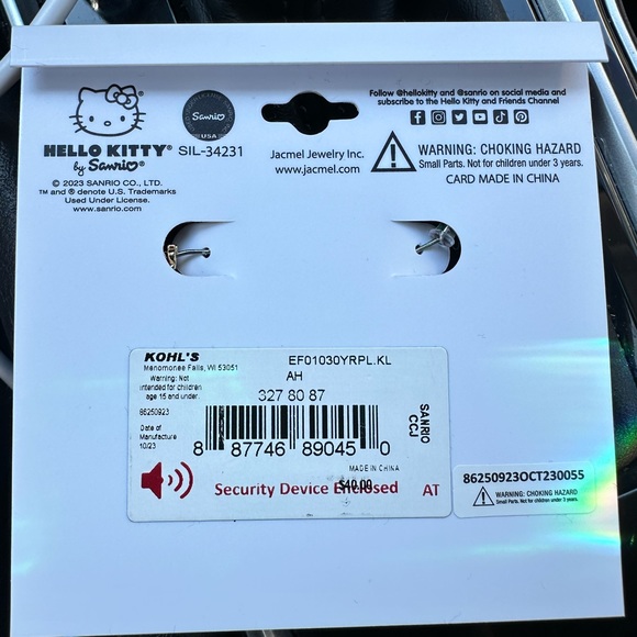 Hello Kitty Hoop Earrings - Picture 2 of 2